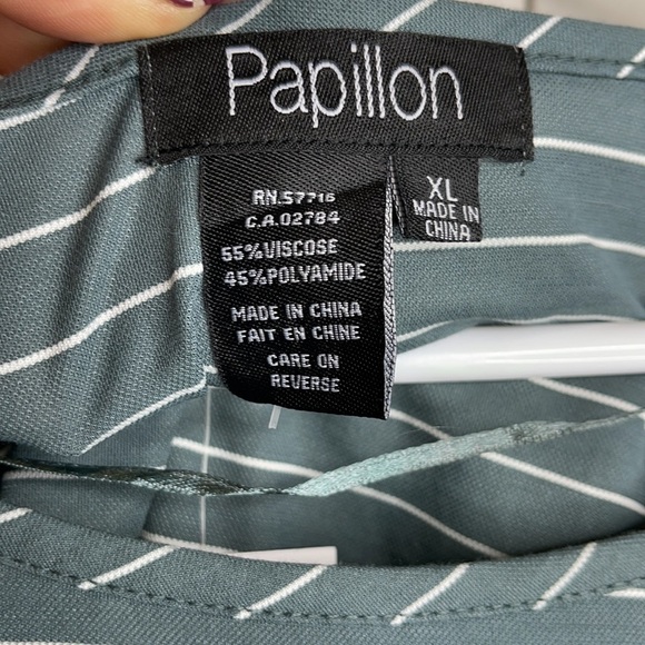 NWT Papillon striped dolman sleeve button top - Picture 4 of 8